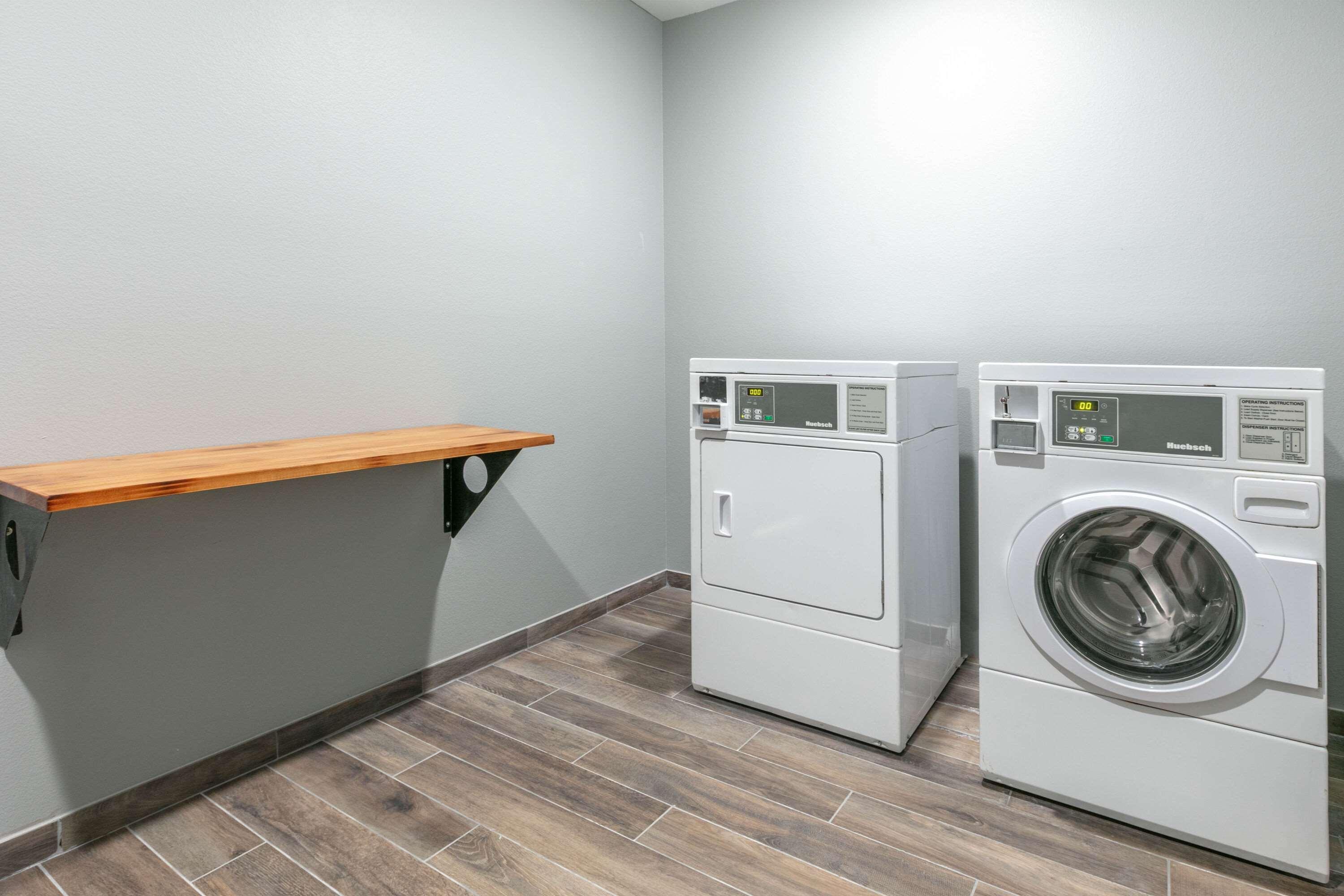La Quinta By Wyndham Jacksonville, Texas מראה חיצוני תמונה